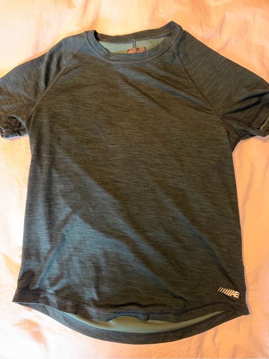 American Eagle Outfitters Other - American Eagle AE Active 360 Extreme Flex Athletic Shirt Men’s Small Green
